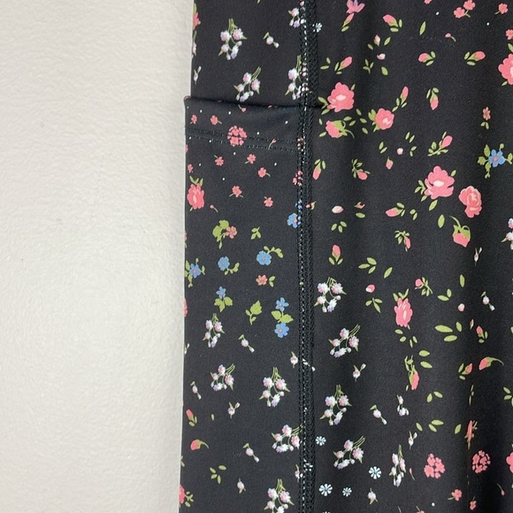 NWT Aeropostale Flex High Rise Ankle Legging SZ M Booty Enchancing Floral - Picture 4 of 11